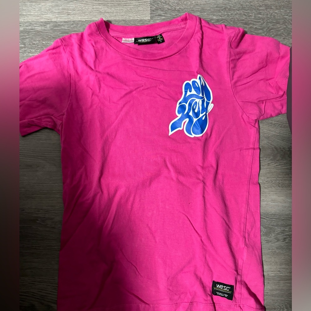 Low key tshirt size M